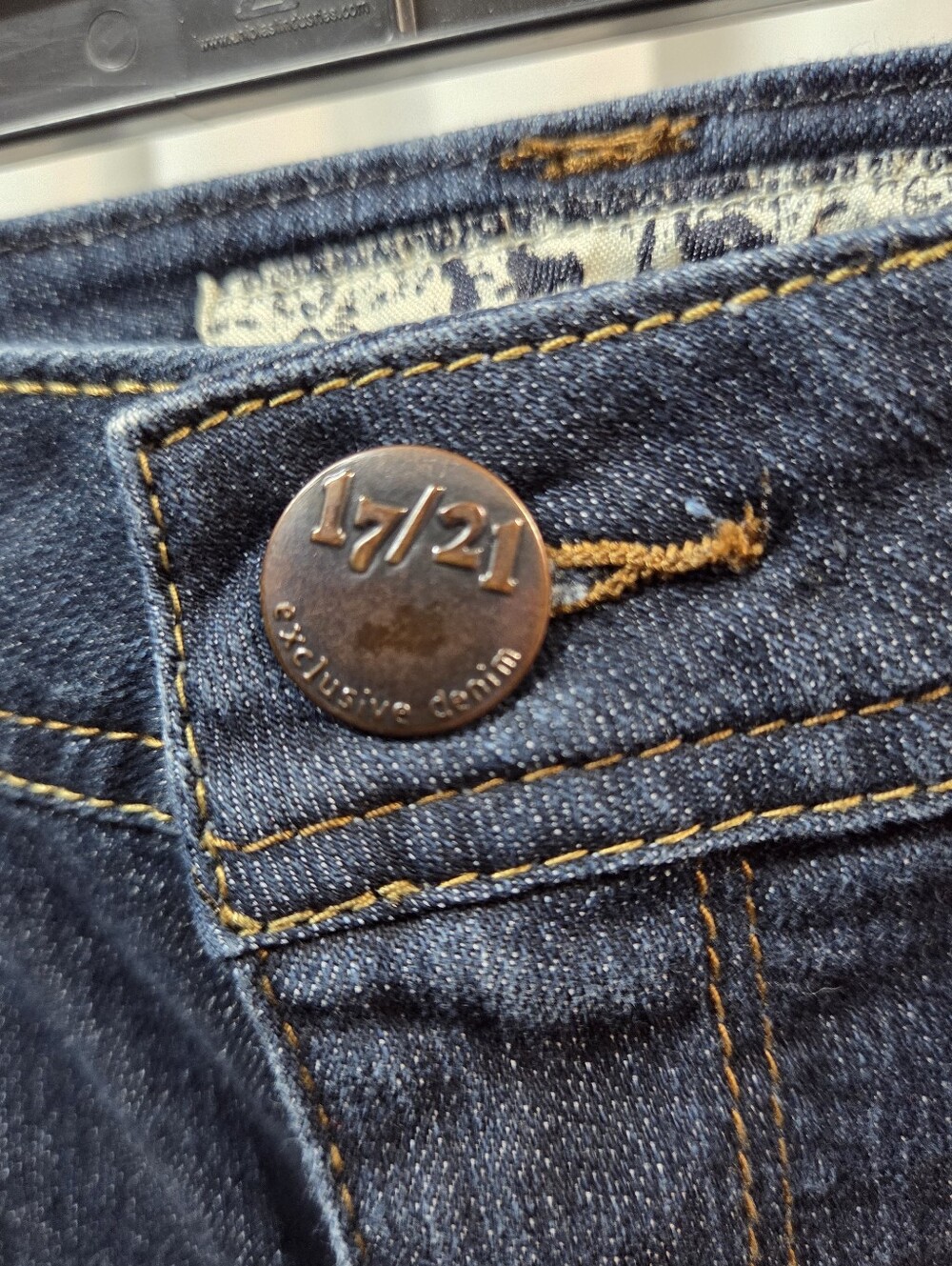 17/21 Exclusive Denim Dark Blue Bootcut Jeans - Picture 2 of 7